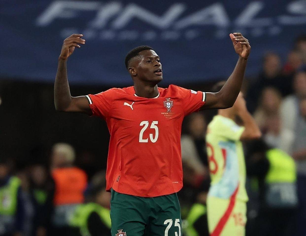 问题已不只 问题已不只