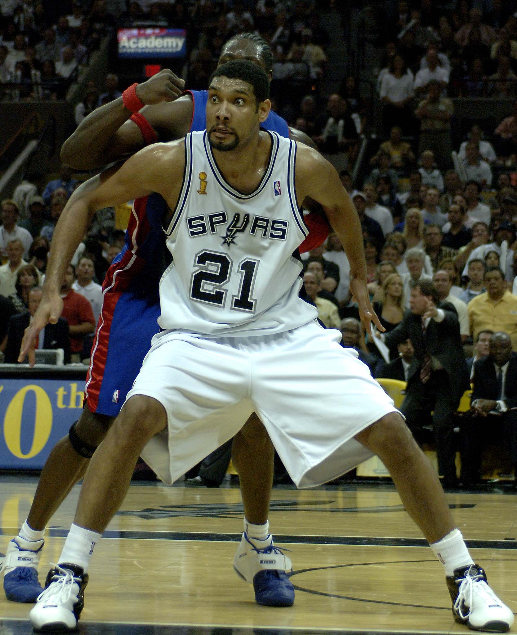 里的常规胜 里的常规胜